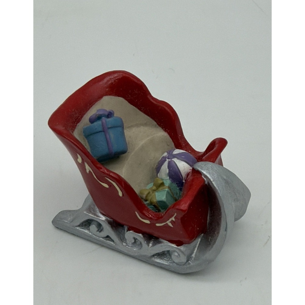 Rudolph Christmas Town 2003 Red Sleigh with Gifts 91343D